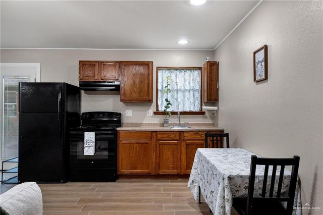 1614 Walnut Court, Harlingen, TX 78550