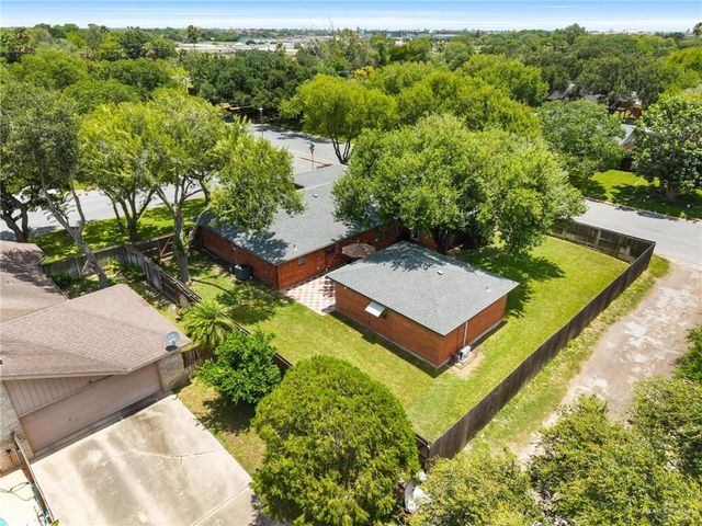 1614 Walnut Court, Harlingen, TX 78550