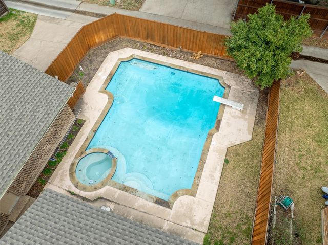 1132 Mill Springs, Richardson, TX 75080