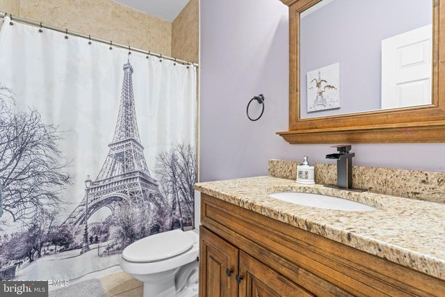 206 HAWTHORNE LANE, Barnegat, NJ 08005