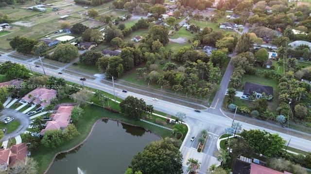1615 Hiatus Road, Davie, FL 33325