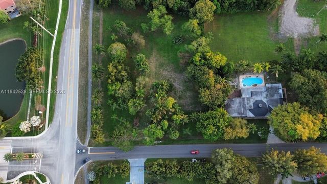 1615 Hiatus Road, Davie, FL 33325