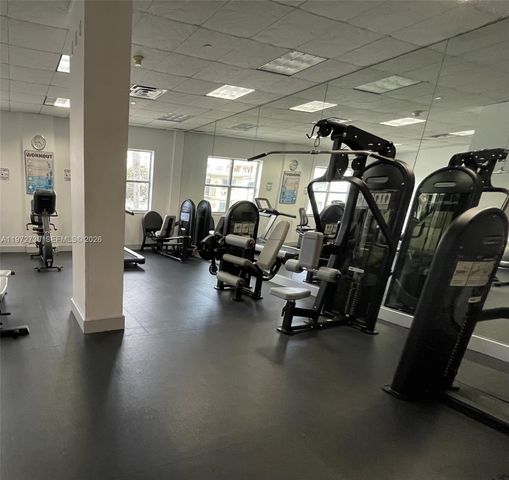 401 69th St 1204, Miami Beach, FL 33141