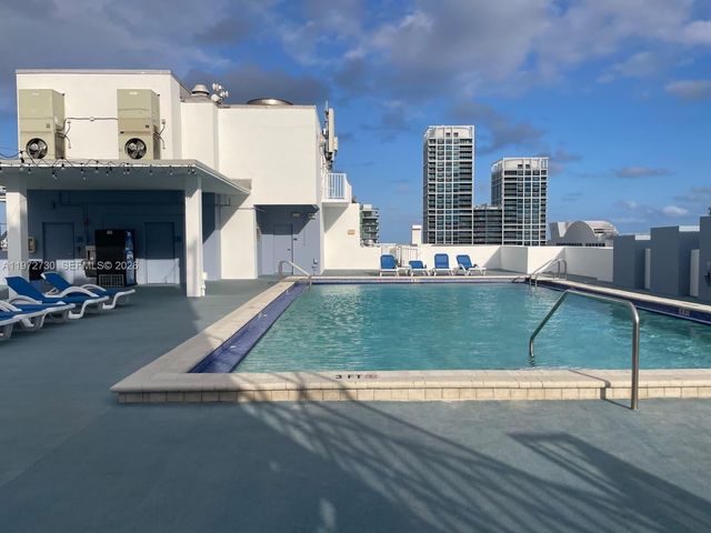 401 69th St 1204, Miami Beach, FL 33141