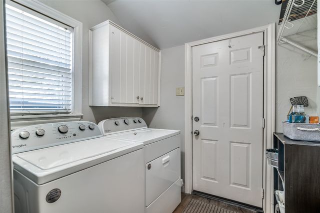 2824 Lee Street, Dallas, TX 75206