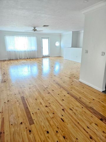 2141 SW 23rd Avenue, Fort Lauderdale, FL 33312