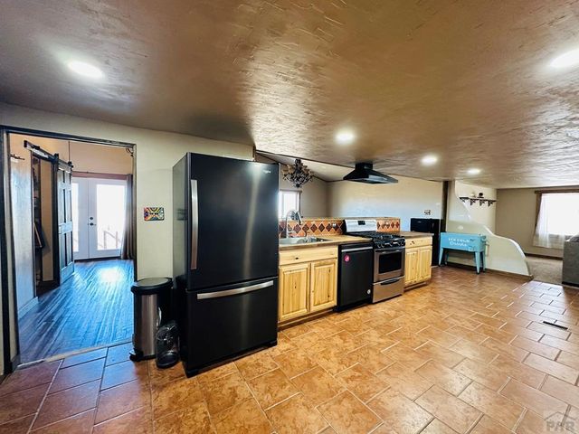 17225 County Rd 81, Trinidad, CO 81082