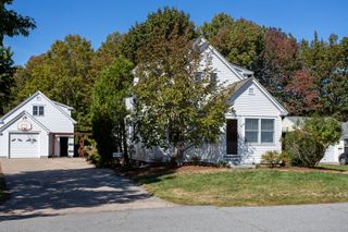 8 Hobbs Road, Hampton, NH 03842