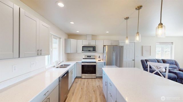 212 Hubbard Road, Riverside, WA 98849