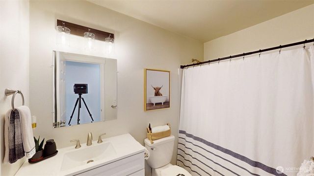 212 Hubbard Road, Riverside, WA 98849