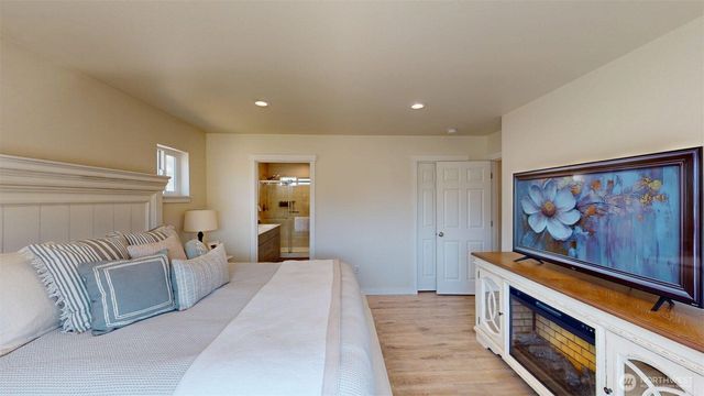 212 Hubbard Road, Riverside, WA 98849