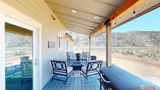 212 Hubbard Road, Riverside, WA 98849