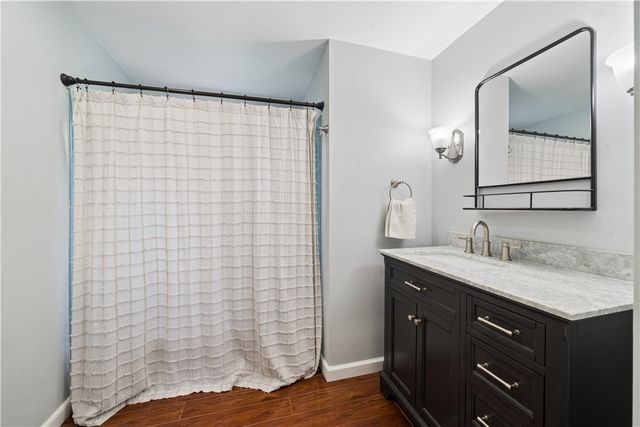 4107 Lee Manor Dr, Hampton, PA 15101