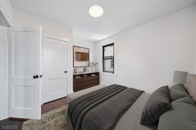 235 Elmwood Ave, Maplewood Twp., NJ 07040