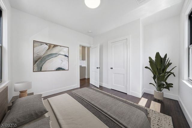 235 Elmwood Ave, Maplewood Twp., NJ 07040
