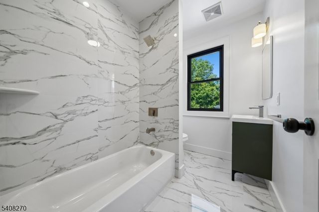 235 Elmwood Ave, Maplewood Twp., NJ 07040