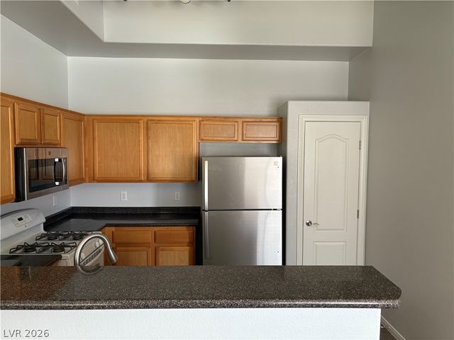 2305 West Horizon Ridge Parkway 1324, Henderson, NV 89052