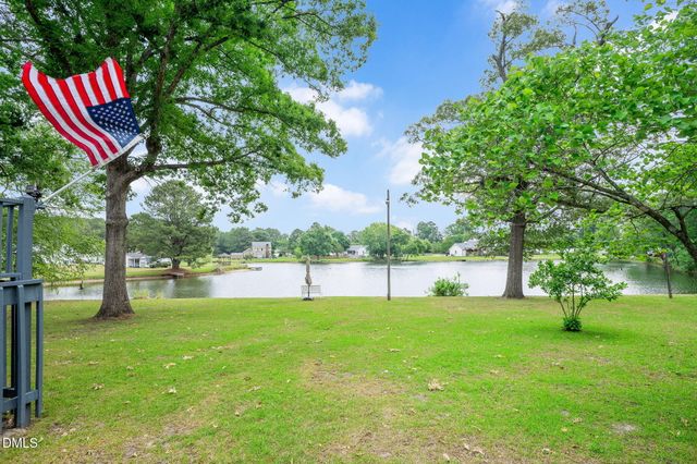 3007 Red Circle, Willow Spring, NC 27592
