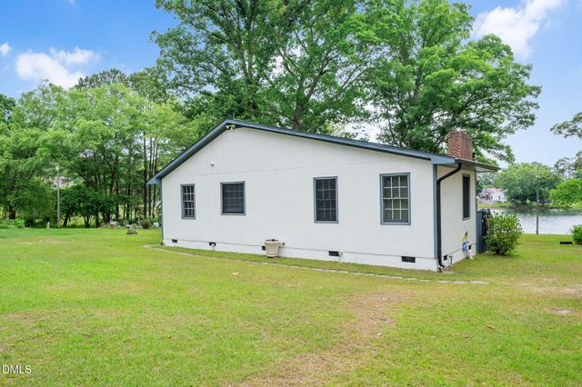 3007 Red Circle, Willow Spring, NC 27592