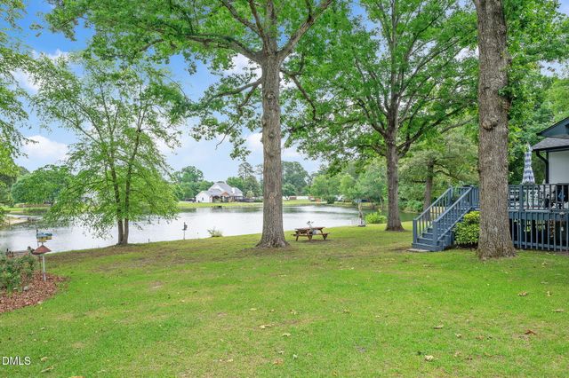 3007 Red Circle, Willow Spring, NC 27592