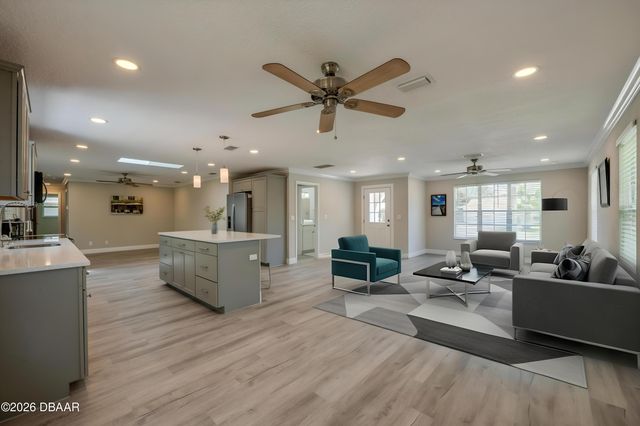 710 Lindenwood Circle E, Ormond Beach, FL 32174