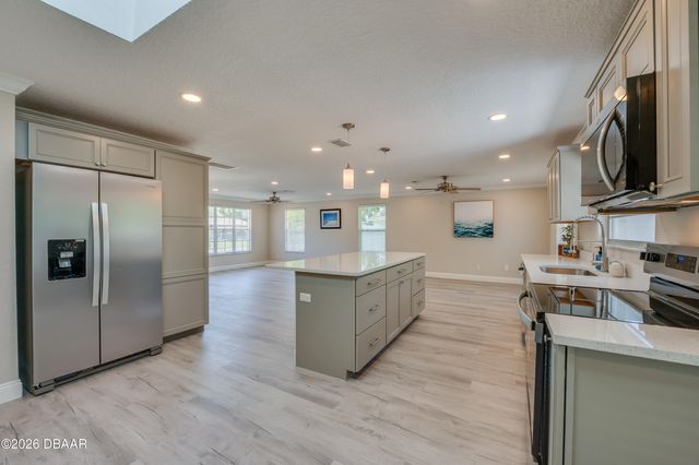 710 Lindenwood Circle E, Ormond Beach, FL 32174