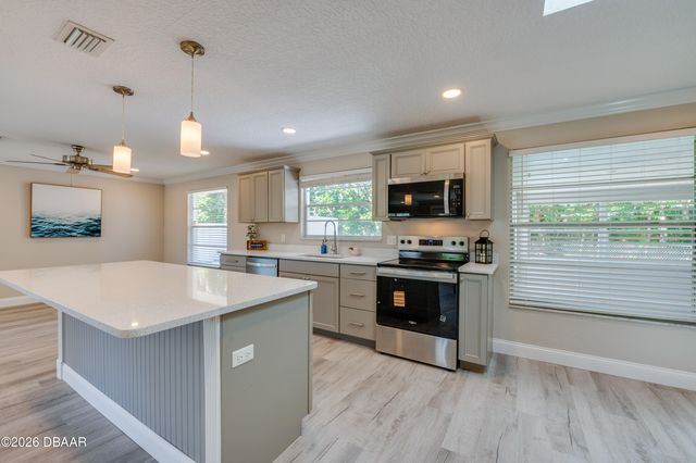 710 Lindenwood Circle E, Ormond Beach, FL 32174