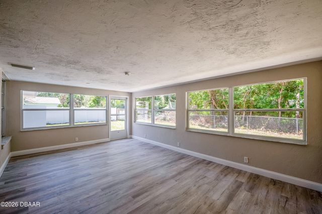 710 Lindenwood Circle E, Ormond Beach, FL 32174
