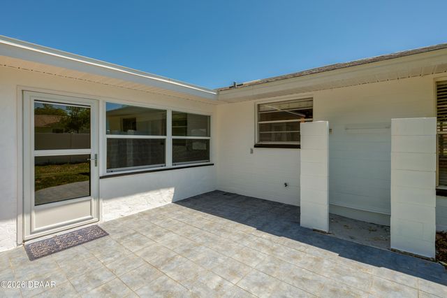 710 Lindenwood Circle E, Ormond Beach, FL 32174