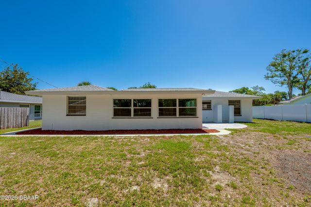 710 Lindenwood Circle E, Ormond Beach, FL 32174