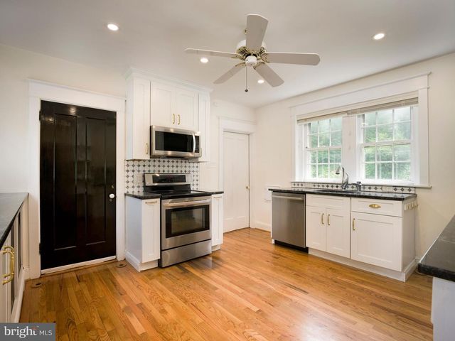 625 NEW GULPH RD, Bryn Mawr, PA 19010