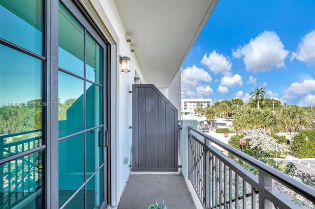 4100 SW 64th Ave 211, Davie, FL 33314