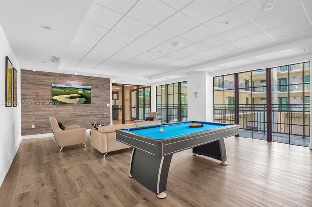 4100 SW 64th Ave 211, Davie, FL 33314