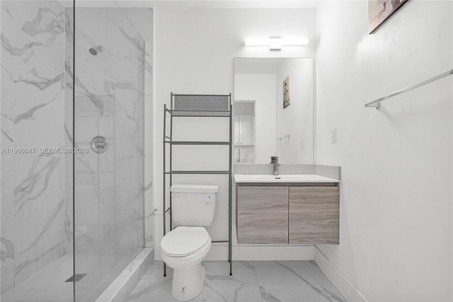 4100 SW 64th Ave 211, Davie, FL 33314