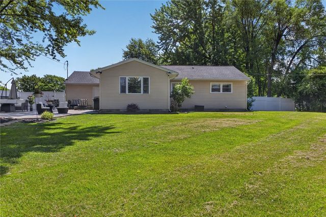 34 Faircrest Road, Henrietta, NY 14623