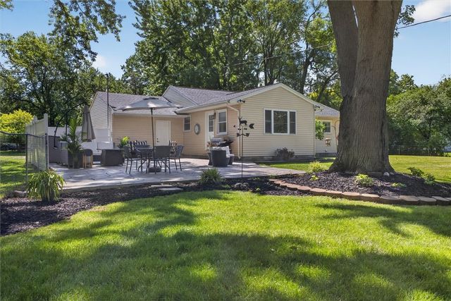 34 Faircrest Road, Henrietta, NY 14623