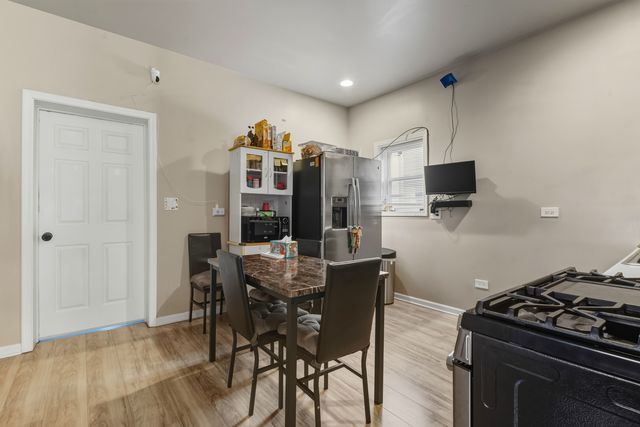 2523 S 58TH Court, Cicero, IL 60804