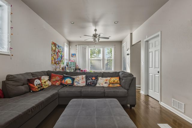 2523 S 58TH Court, Cicero, IL 60804