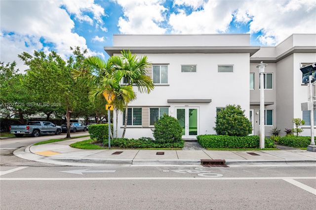 6681 NW 104th Avenue, Doral, FL 33178