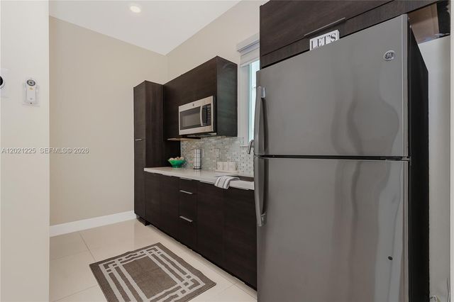 6681 NW 104th Avenue, Doral, FL 33178