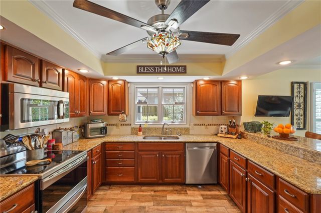 600 Shore Edge Trace, St Simons Island, GA 31522