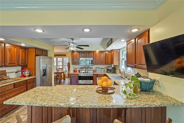 600 Shore Edge Trace, St Simons Island, GA 31522