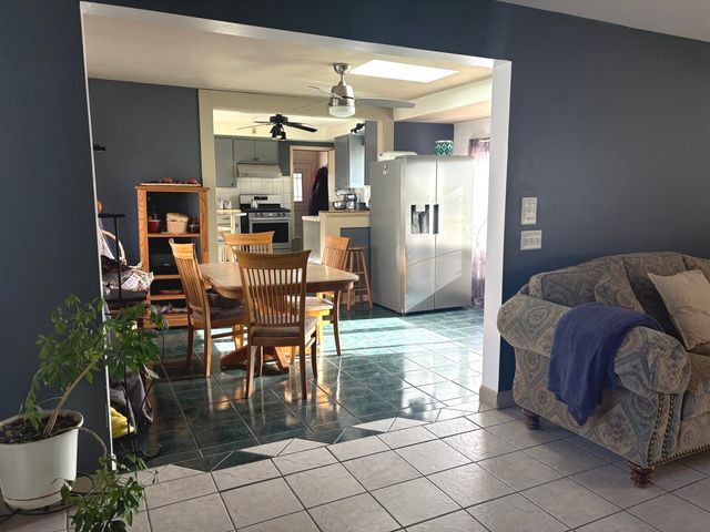 631 Bent Street, Elgin, IL 60120