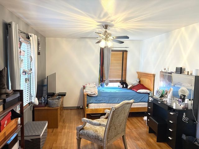 631 Bent Street, Elgin, IL 60120