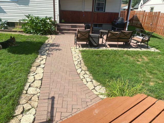 631 Bent Street, Elgin, IL 60120