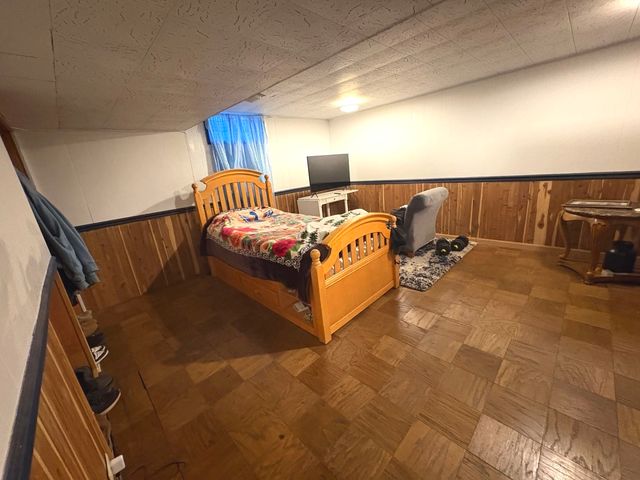 631 Bent Street, Elgin, IL 60120