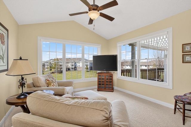 5706 Castlewood Drive 0, Bettendorf, IA 52722