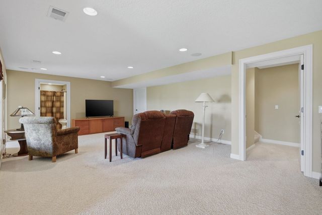 5706 Castlewood Drive 0, Bettendorf, IA 52722