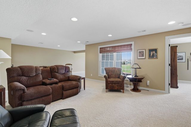 5706 Castlewood Drive 0, Bettendorf, IA 52722