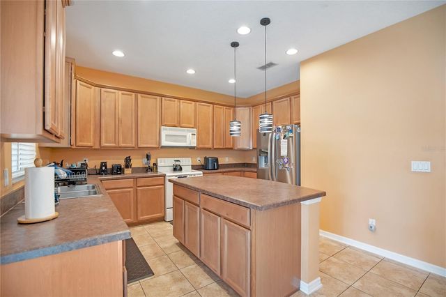 1341 KINTLA ROAD, Apopka, FL 32712